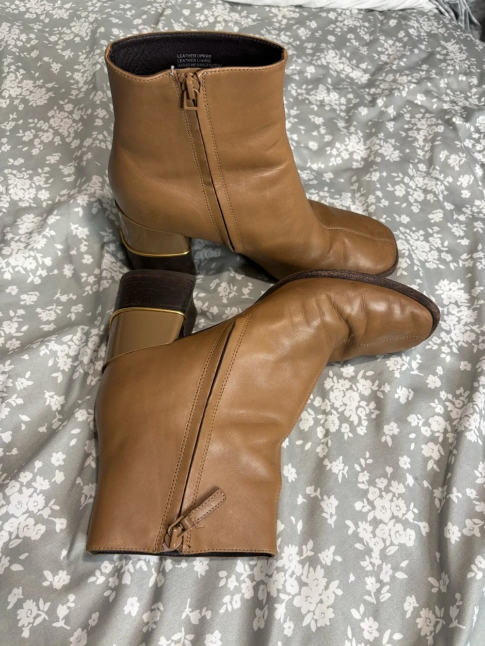 Tory Burch Leather Ankle Boots Tan Brown Gold Detail Block Heel side zip Sz 9 - Picture 6 of 9